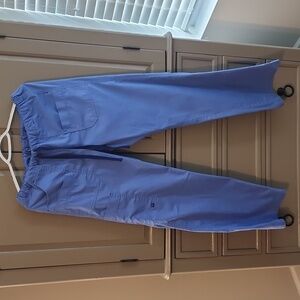 Maevn scrubs pants size small